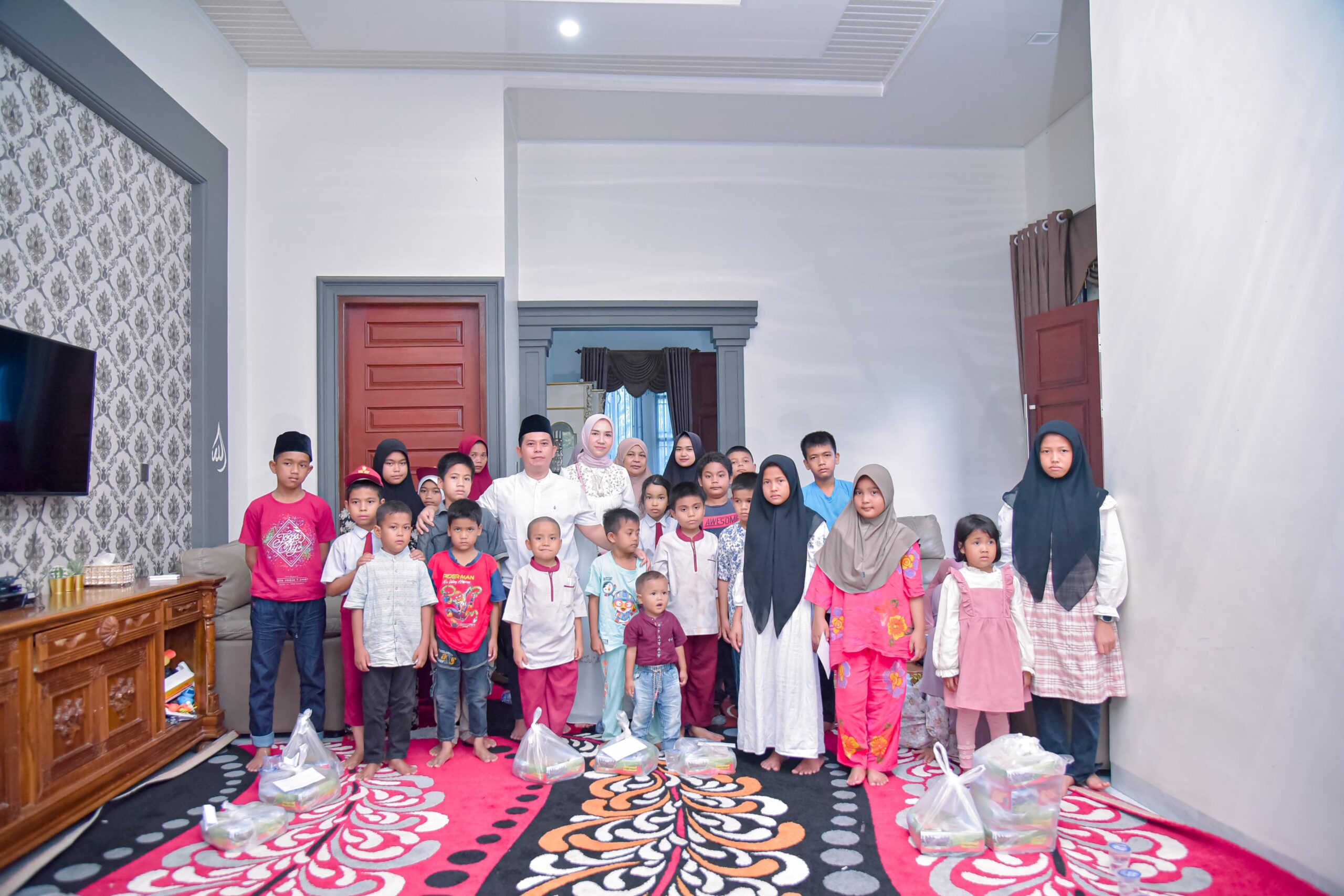 Memasuki Usia 40 Tahun, Ketua BPC HIPMI Palas Santuni Anak Yatim