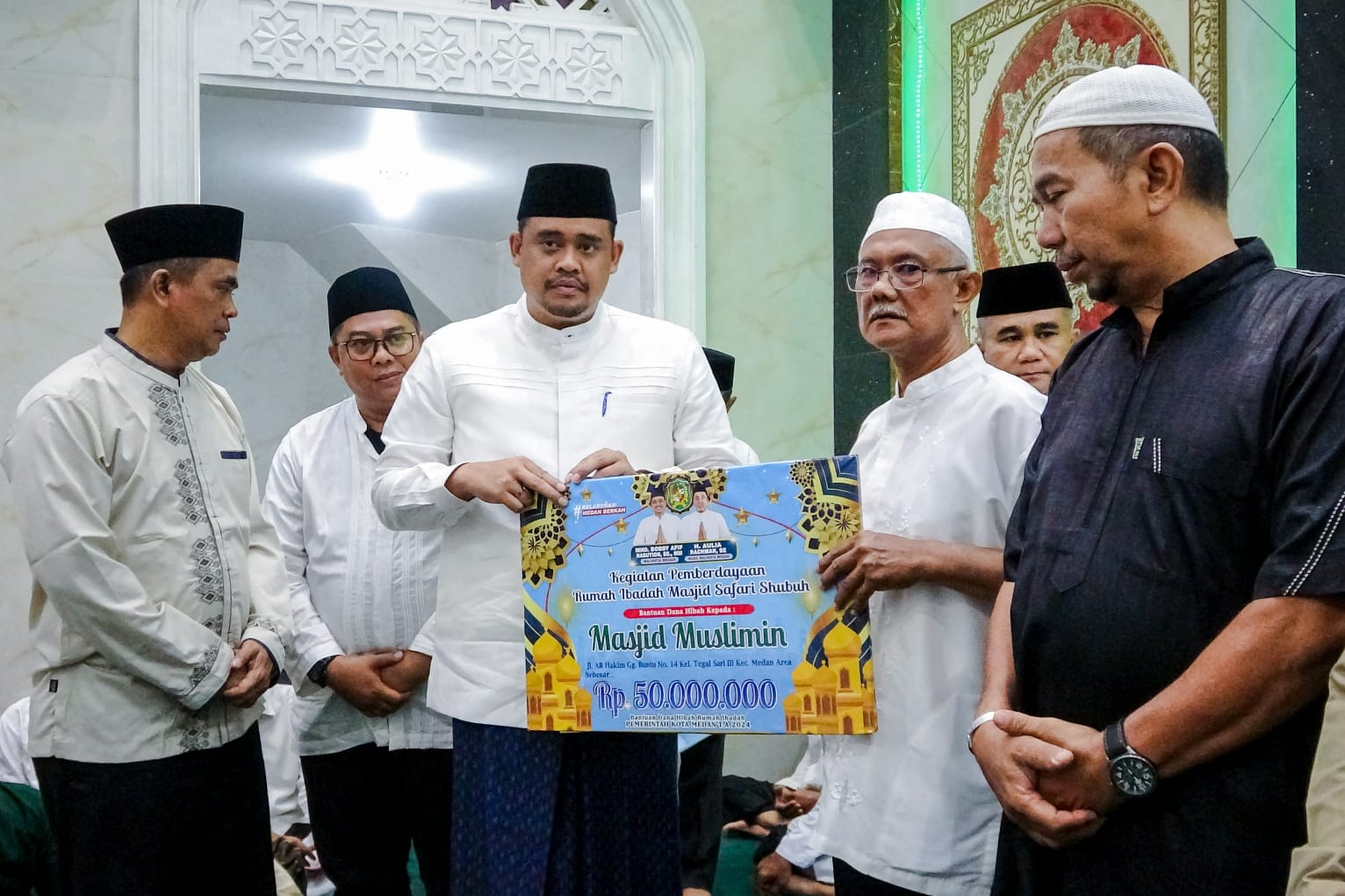 Safari Subuh Perdana 2024, Bobby Nasution: Makmurkan Umat Melalui Mesjid Mandiri