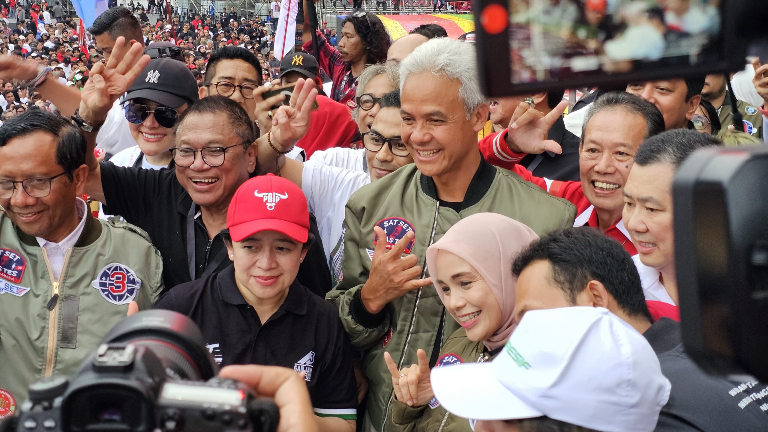 Di Hajatan Rakyat, Ganjar Ungkap Keluhan Warga Saat Kunjungan Ke 315 Titik