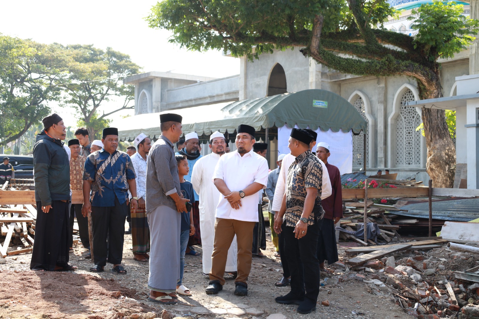 Iswanto: Jangan Berhenti Bergotong Royong Membangun Masjid