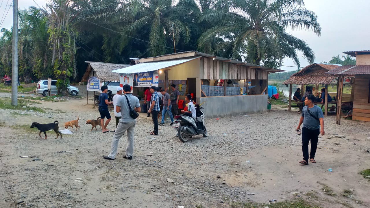 Satres Narkoba Polres Langkat Gerebek Kampung Narkoba