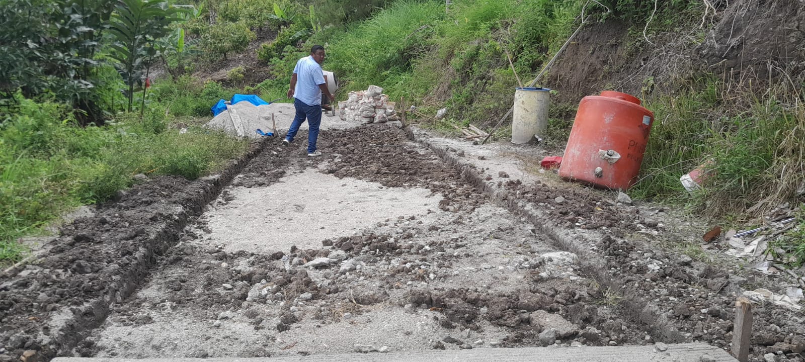 Dana Sudah Cair 100 Persen, Proyek Belum Rampung
