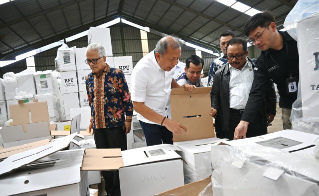 Curah Hujan Tinggi, KPU Diingatkan Memperhatikan Penyimpanan Logistik