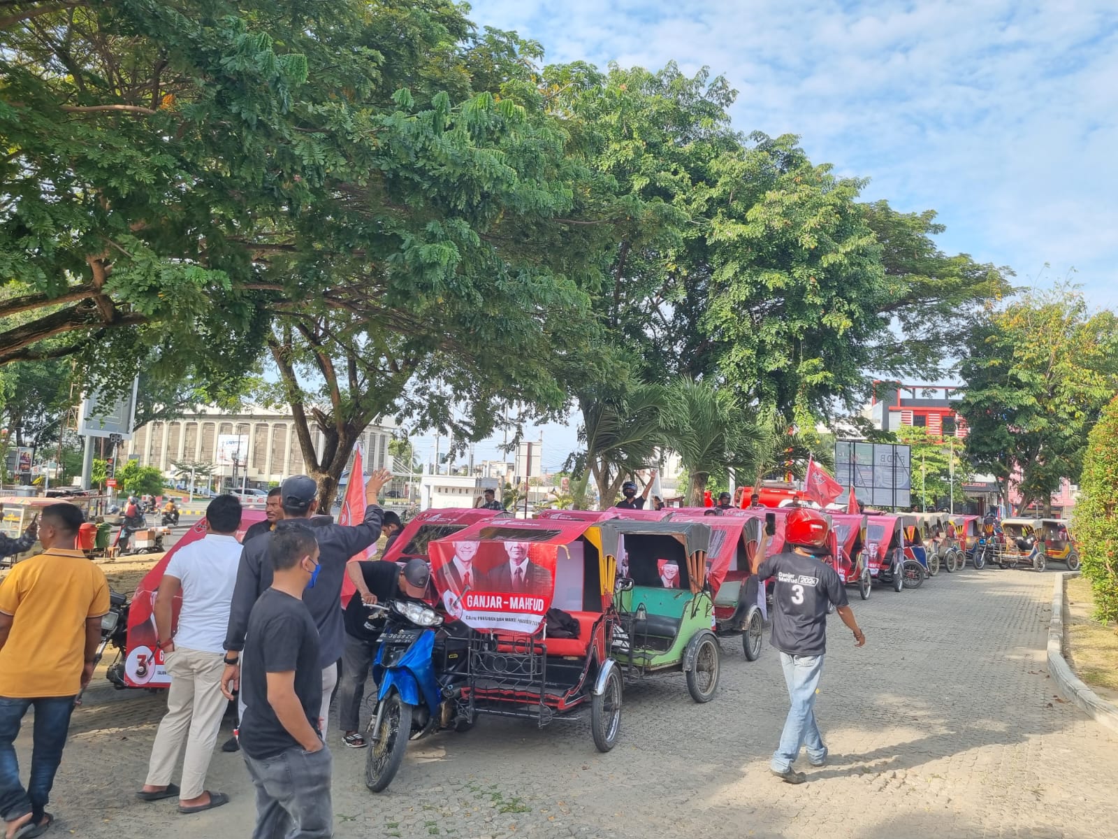Dukung Ganjar -Mahfud, Puluhan Betor Konvoi Di Kota Lhokseumawe