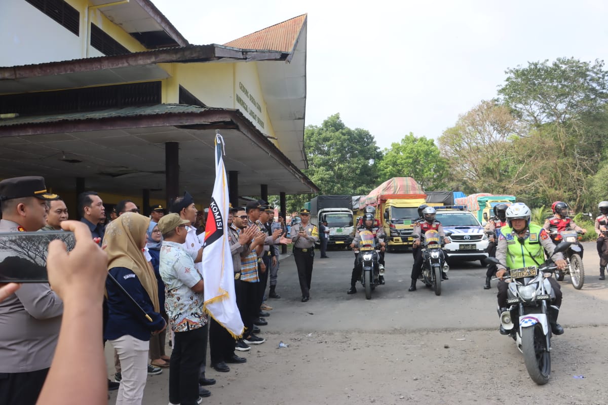Kapolres Langkat Hadiri Pelepasan Logistik Pemilu