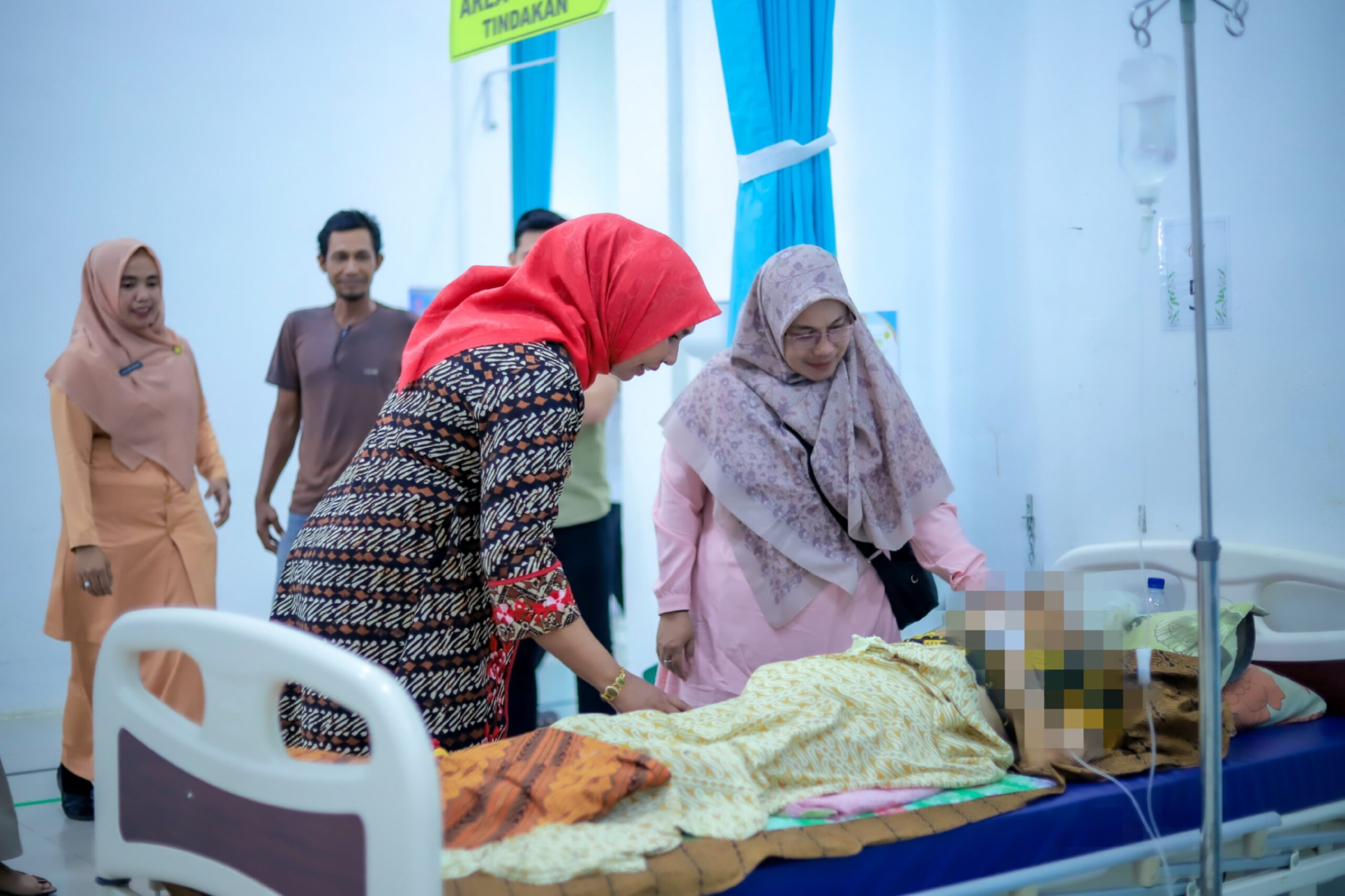 110 KPPS Derita Sakit, Pj Bupati Jenguk Ke RSUD SIM