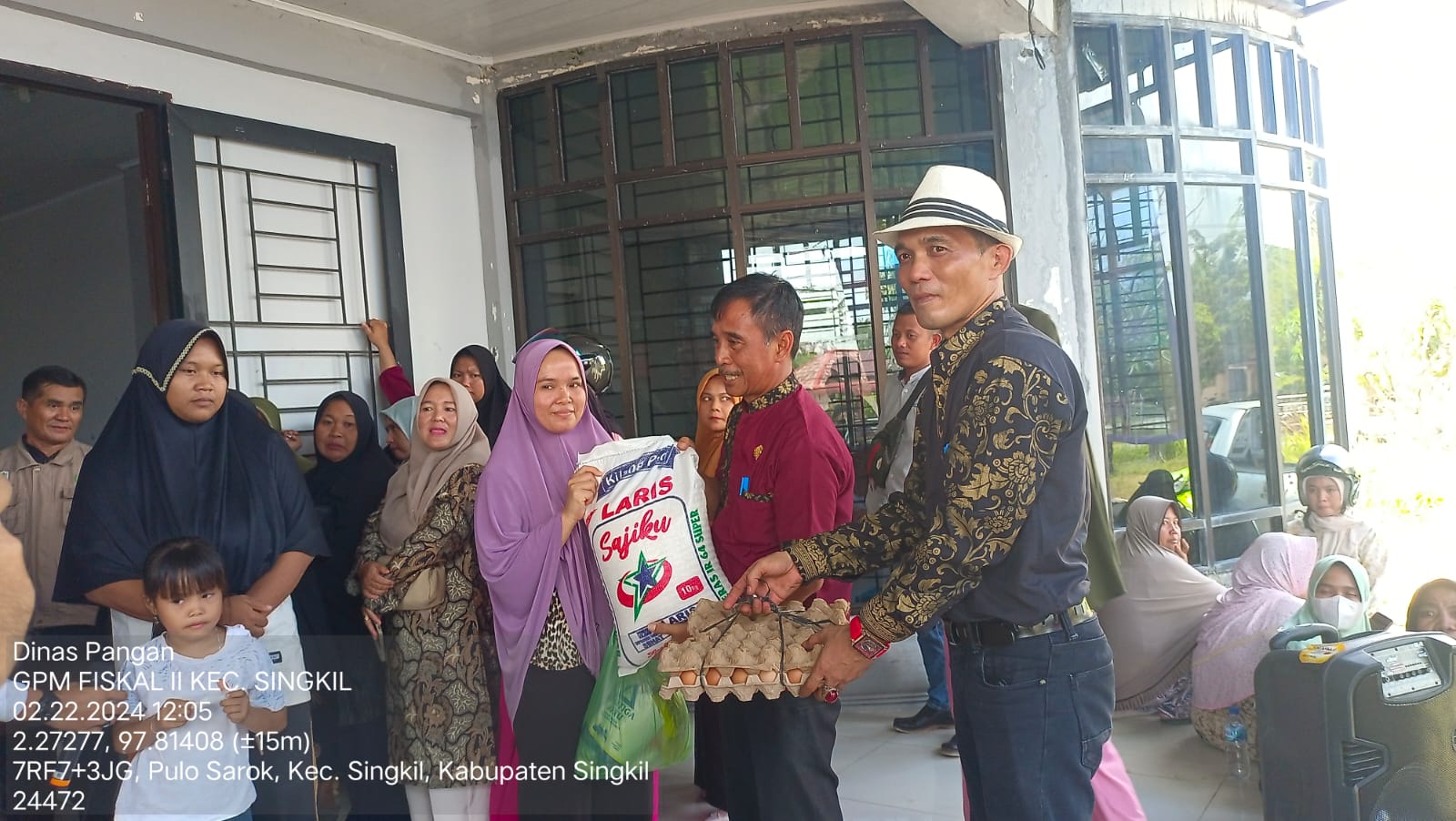 Sembako Naik, Ibu-ibu Di Singkil Serbu Pasar Murah