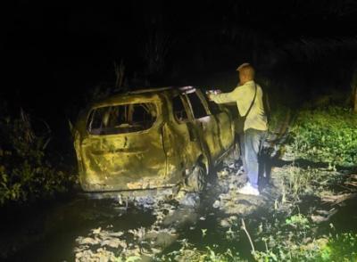 Dua Pencuri Lembu Diamuk Massa, 1 Tewas 1 Kritis, Mobil Dibakar