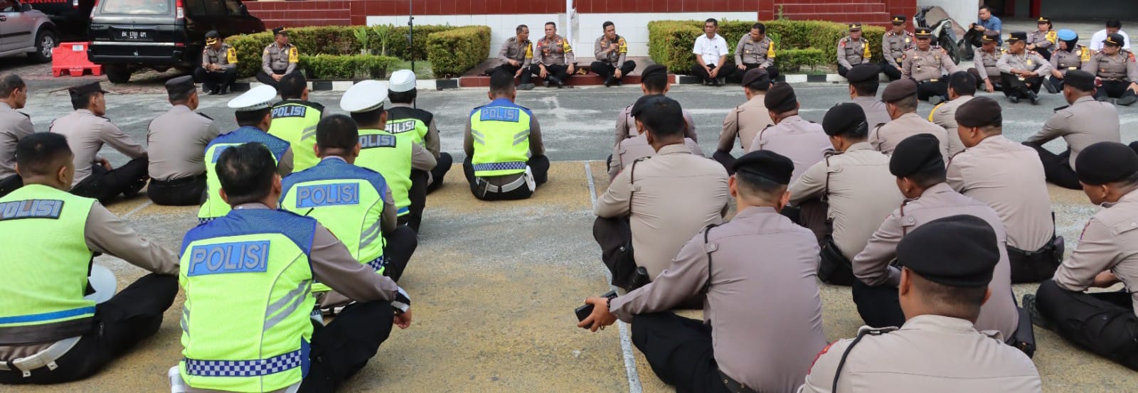 Duduk Sama Rata, Kapolres P.Siantar Berikan Arahan Terkait Penekanan Dari Pimpinan