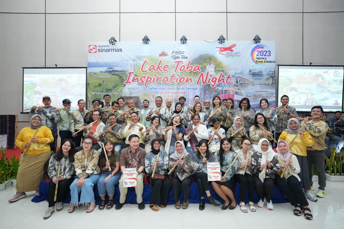 Asuransi Sinar Mas Gelar Agency Tour Contest (ATC) F1 PowerBoatH2O Lake Toba