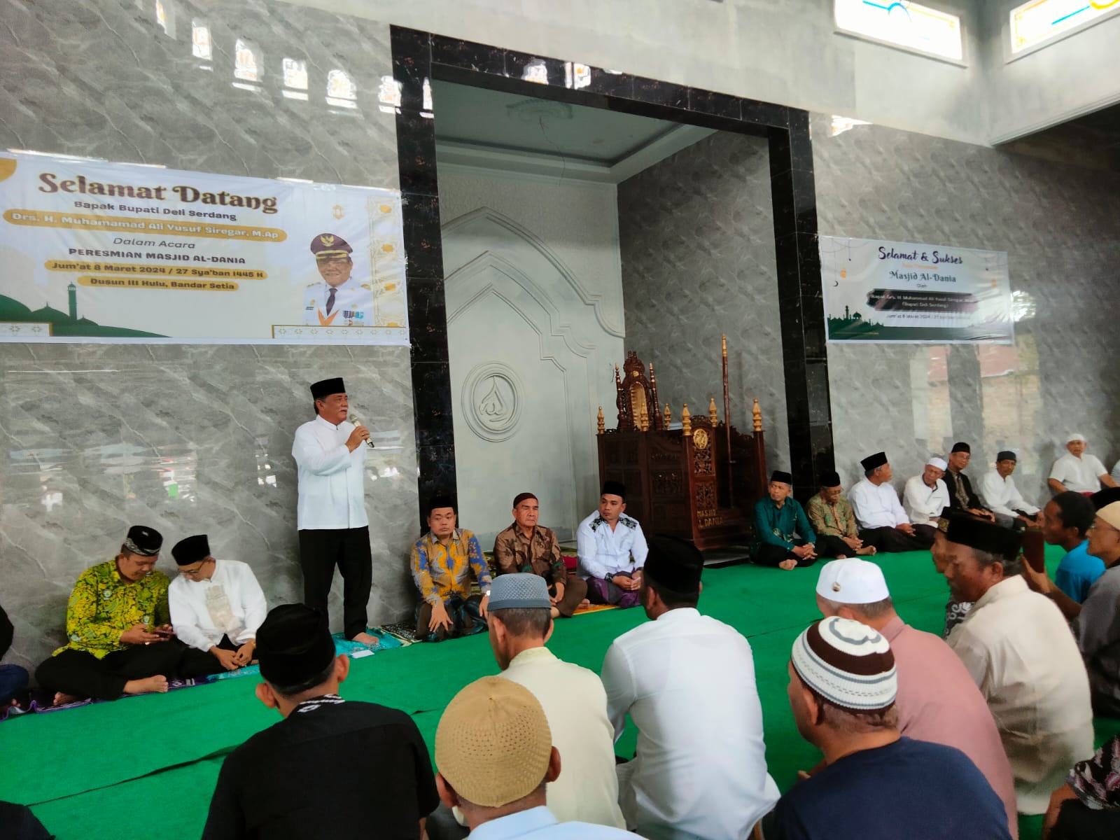 Bupati DS Resmikan Masjid Al Dania, Tinjau Operasi Pasar Murah Dan Resmikan Kantor Camat