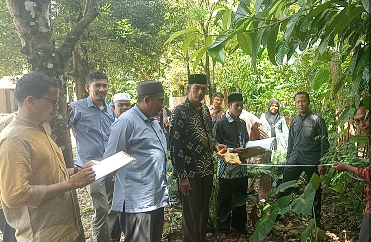 Rampungkan Pengukuran Tanah Wakaf, Kakankemenag Abdya Apresiasi KUA Blangpidie