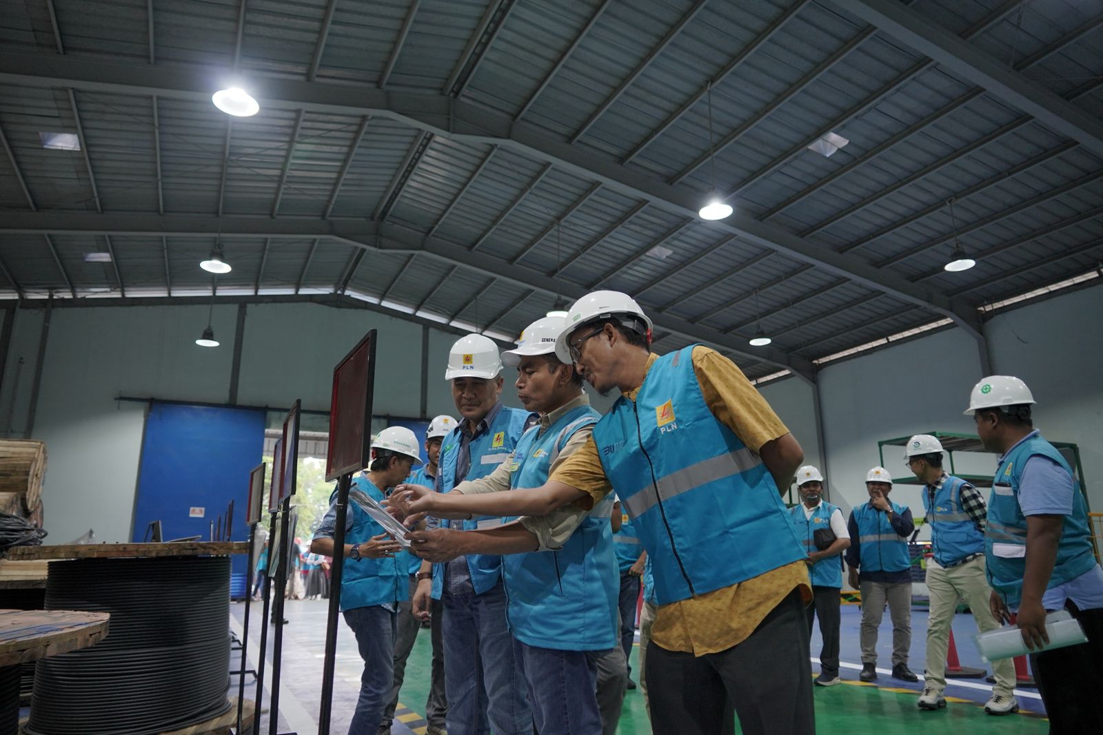 EVP Operasi Distribusi Sumkal Pastikan Kesiapan PLN UID Sumut Jelang Lebaran