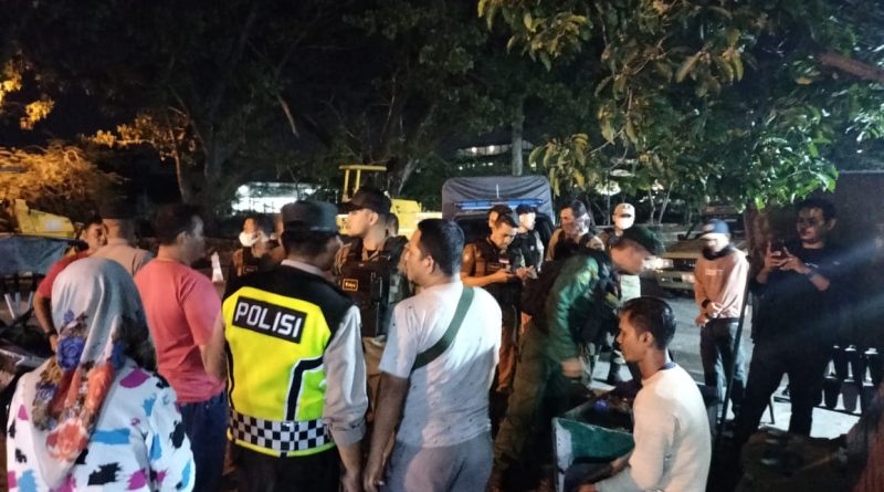Tim Pegeu Gampong Amankan Kelompok Pemuda Pesta Miras