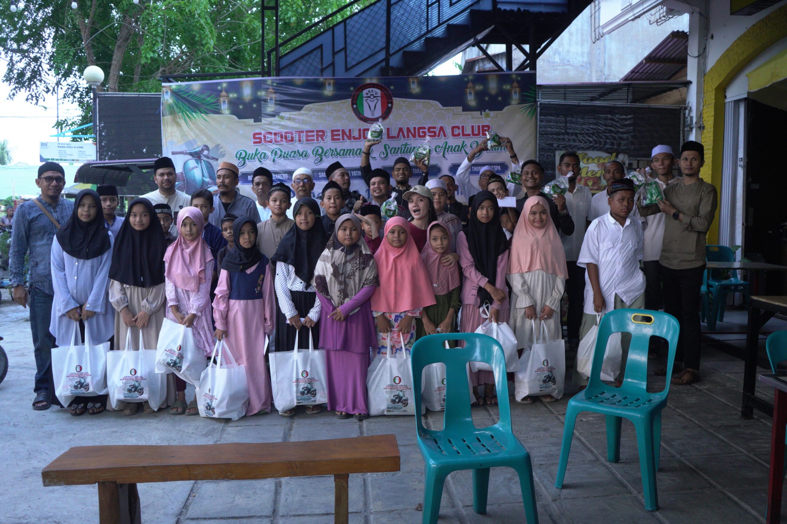Scoter Enjoy Langsa Club Santuni Anak Yatim Dan Bukber