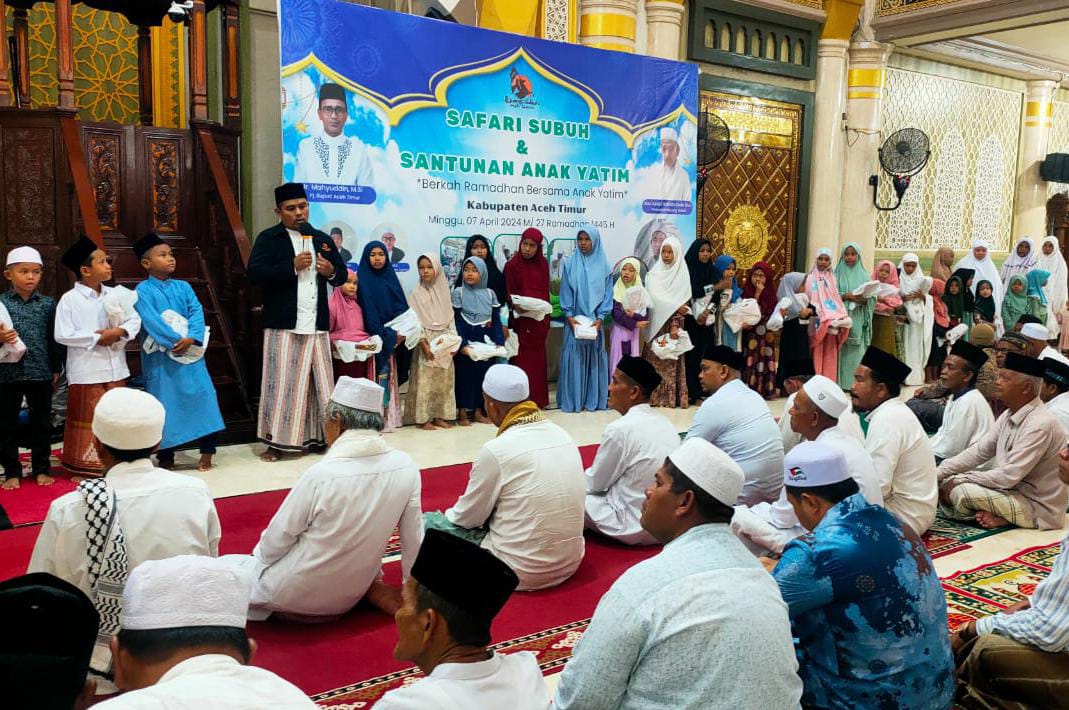 Jemaah Pejuang Subuh Santuni 110 Anak Yatim