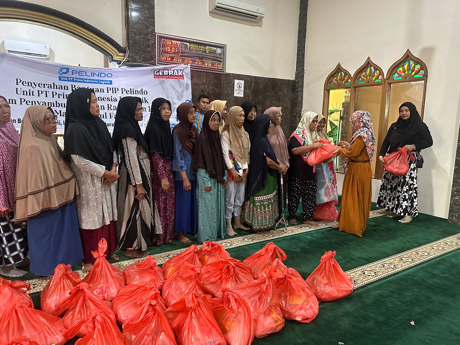 PT PIL Berbagi Berkah Bersama Yatim-Duafa