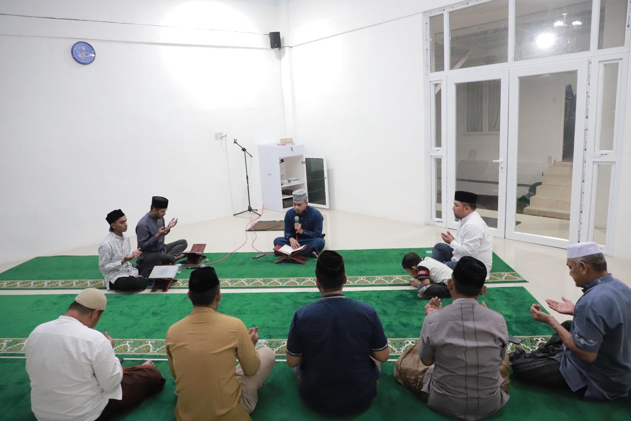 Pj Bupati Tutup Tadarus Ramadan Di Meuligoe