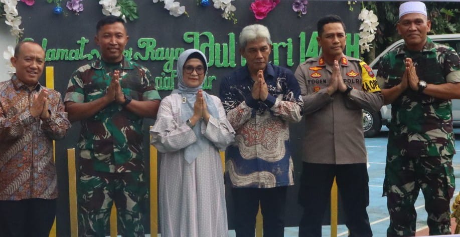 Kapolres P. Siantar Hadiri Silaturahmi Idul Fitri 1445 Wali Kota