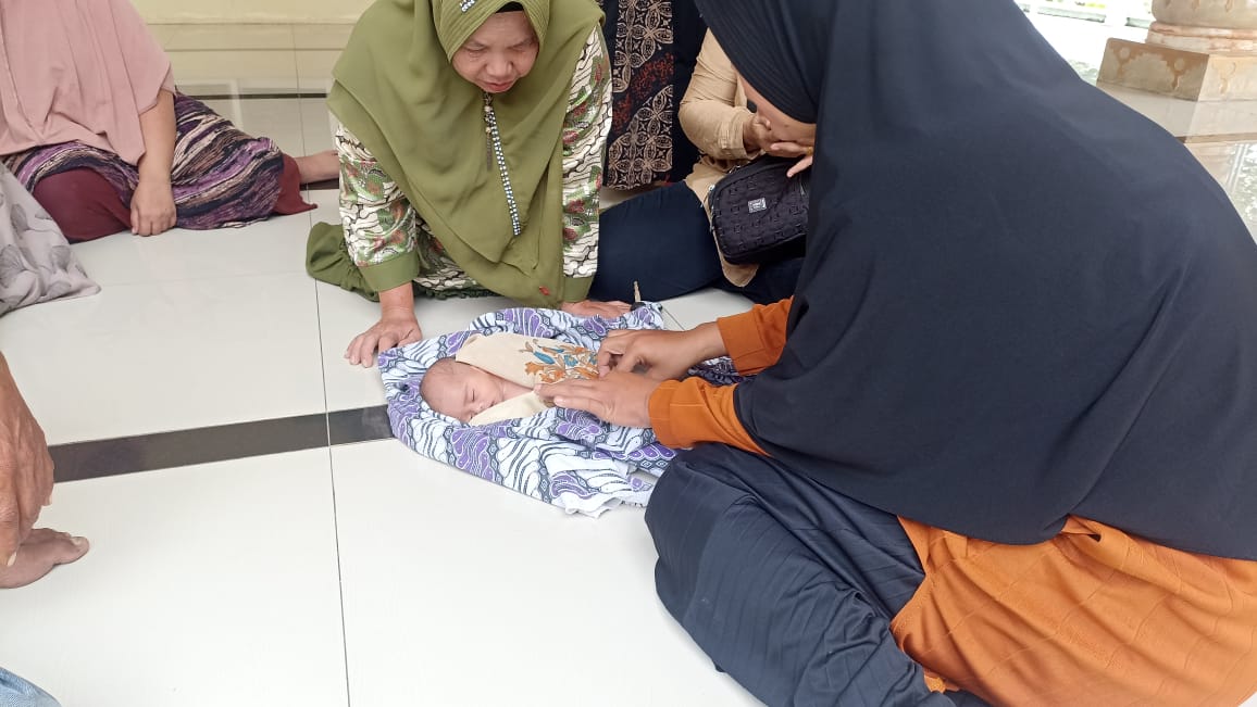 Ditemukan Bayi Di Kamar Mandi Masjid Baiturrahman