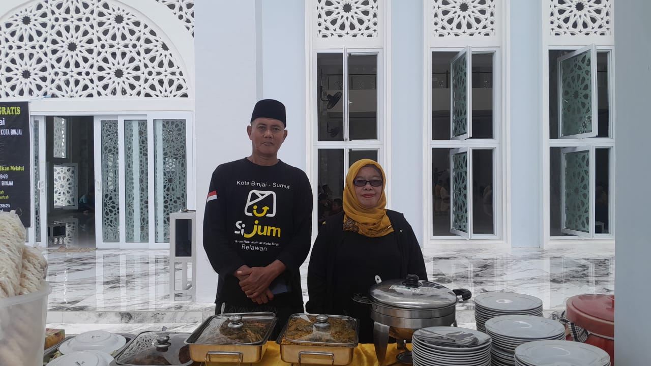 Warung Sijum Binjai Sediakan Hidangan Nasi Jumat Di Masjid Al-Fatih Binjai