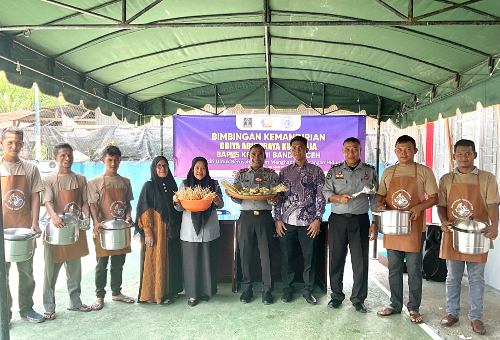 Klien Bapas Banda Aceh Dilatih Wirausaha Membuat Sate