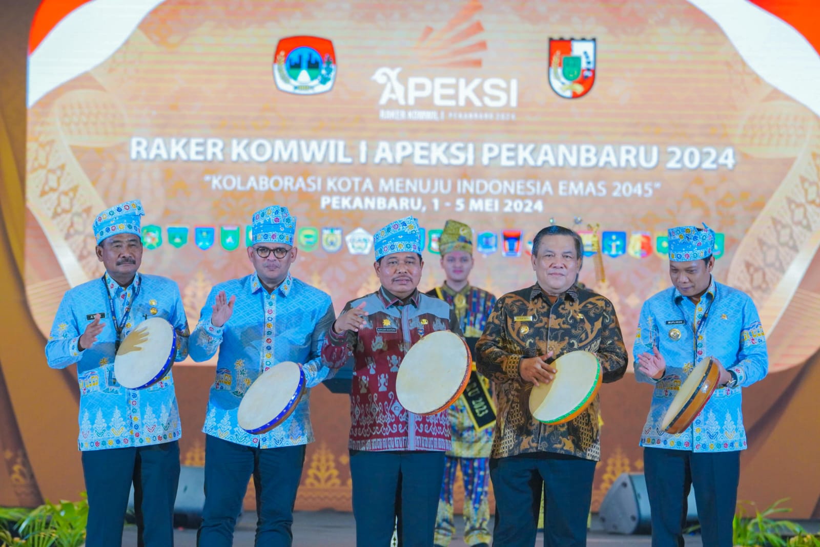 Raker Komwil I APEKSI Resmi Dibuka, Bobby Nasution Sampaikan 3 Pesan Penting