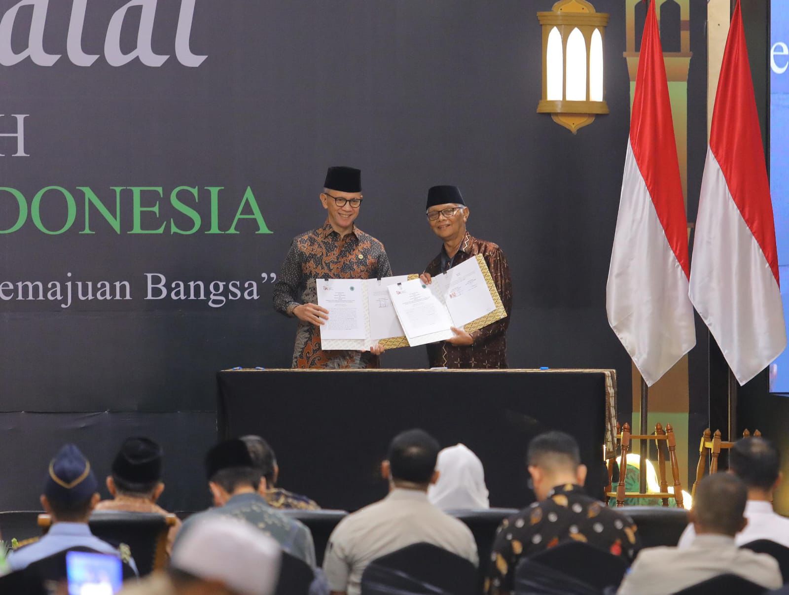 OJK & MUI Tingkatkan Kerjasama Dorong Penguatan Sektor Keuangan Syariah