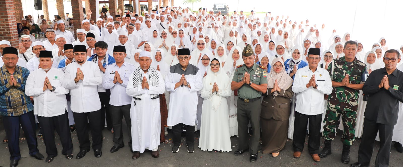 Wali Kota Tepung Tawar 198 Calhaj P. Siantar