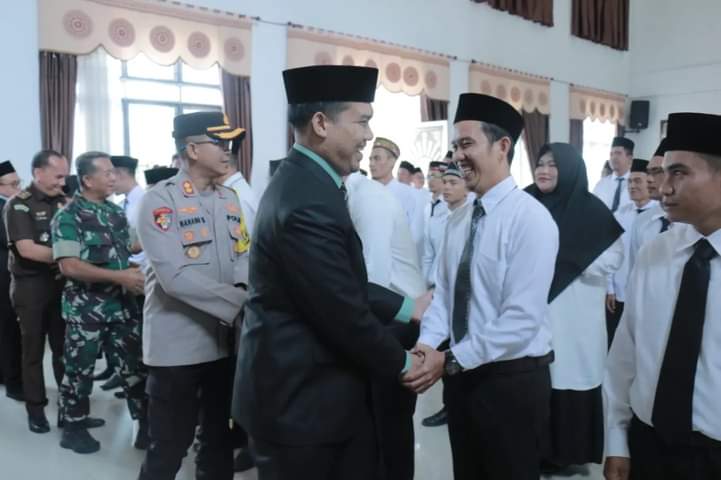 50 Anggota PPK Dilantik, Pj. Sekda Bener Meriah: Junjung Tinggi Netralitas