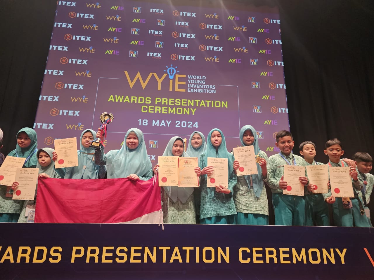 SD YPSA Rebut 3 Emas Ajang Penelitian Di Malaysia