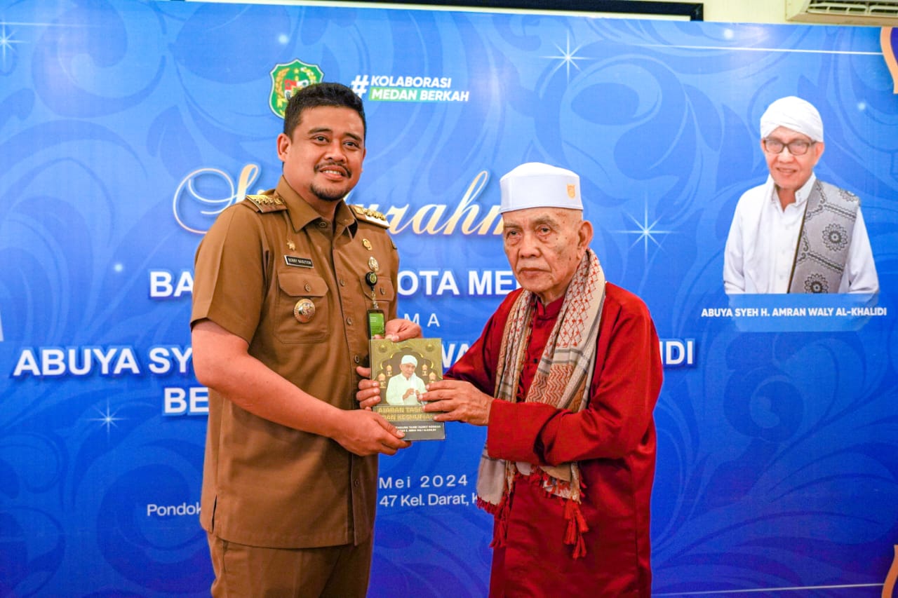 Dipermudah Tugas dan Layani Masyarakat, Bobby Nasution Mohon Doa Abuya Syeh H Amran Waly Al-Khalidi