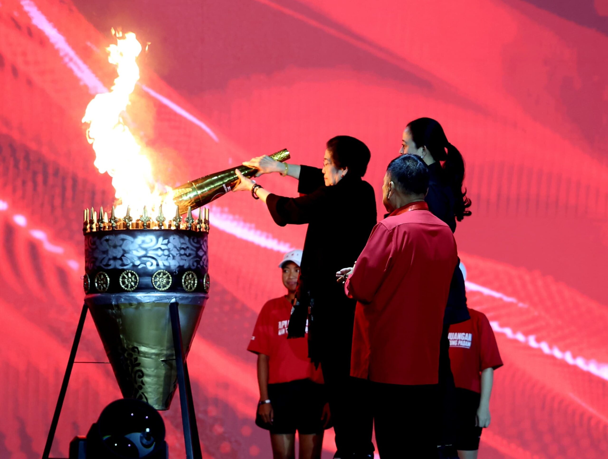 Megawati : Siapa Menabur Angin Akan Menuai Badai
