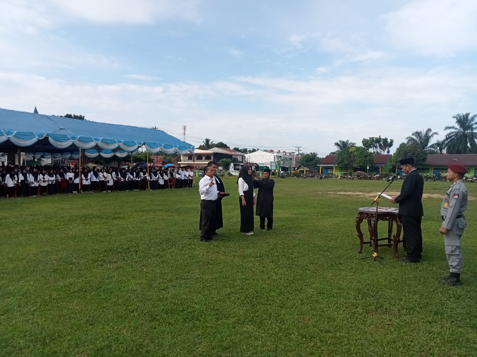 Indra Alamsyah Lantik 912 Anggota PPS