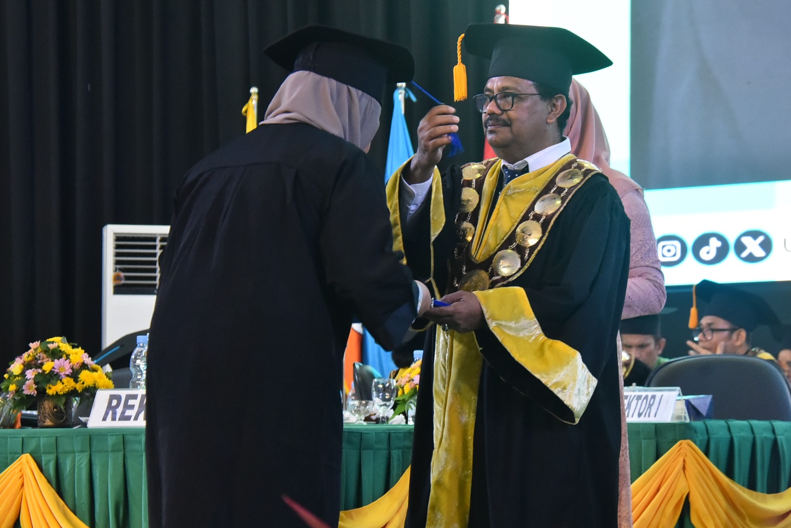 Unimed Wisuda 777 Lulusan