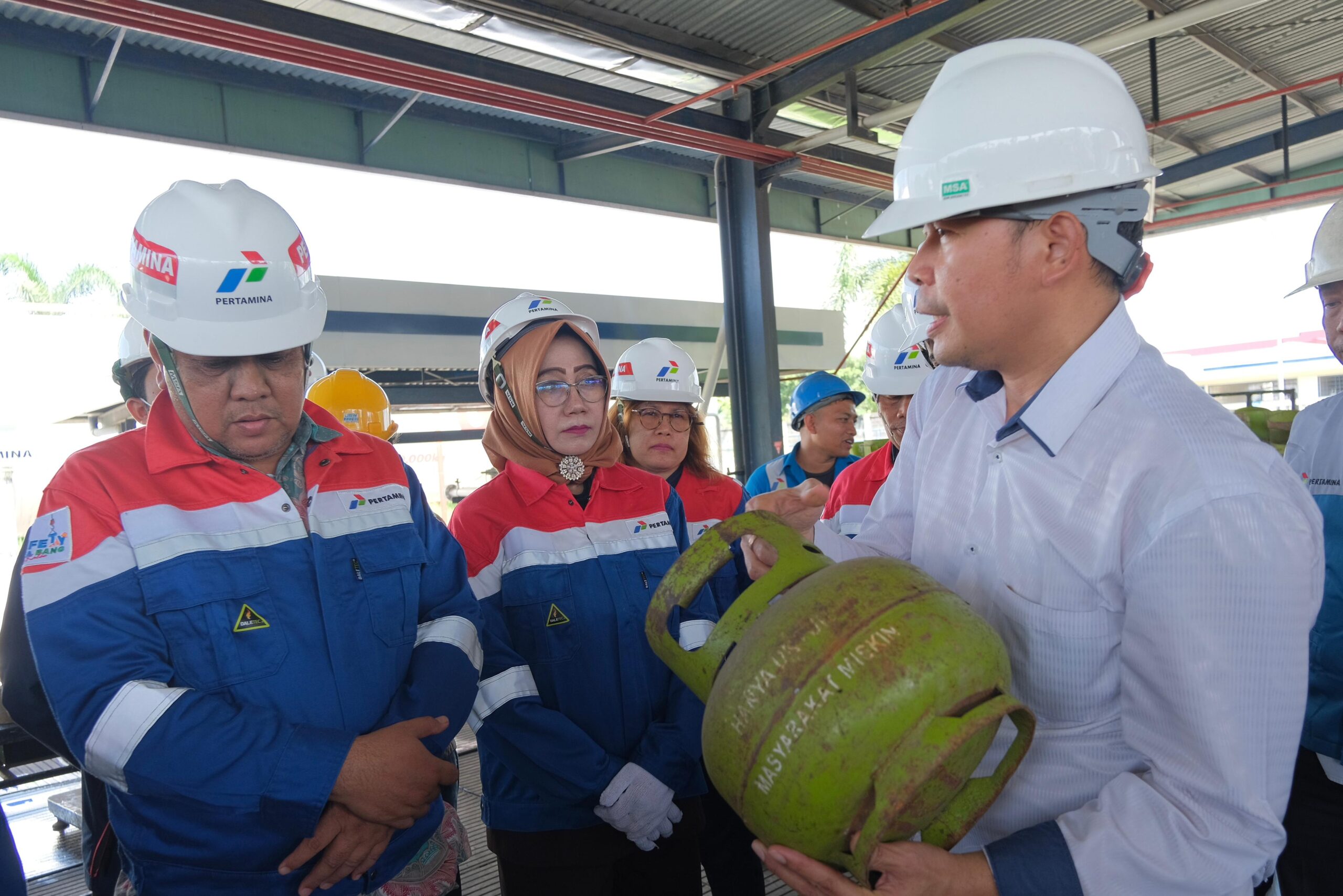 Uji Berat Tabung LPG 3 Kg, Pertamina Dan Pemprovsu Sidak SPBE