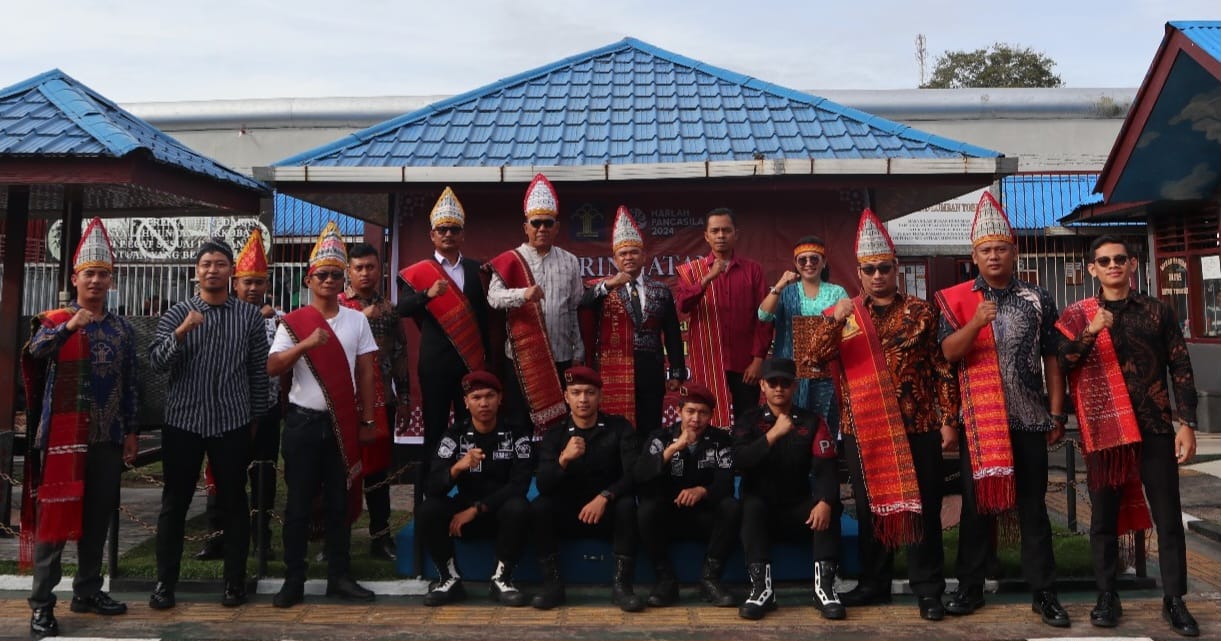 Pakaian Adat Warnai Harlah Pancasila Di Rutan Tarutung