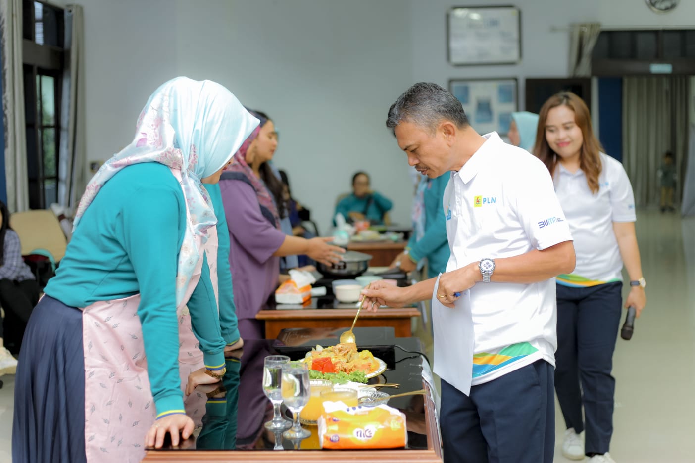 PLN UP3 Bukit Barisan Gelar Lomba Memasak Gunakan Kompor Induksi