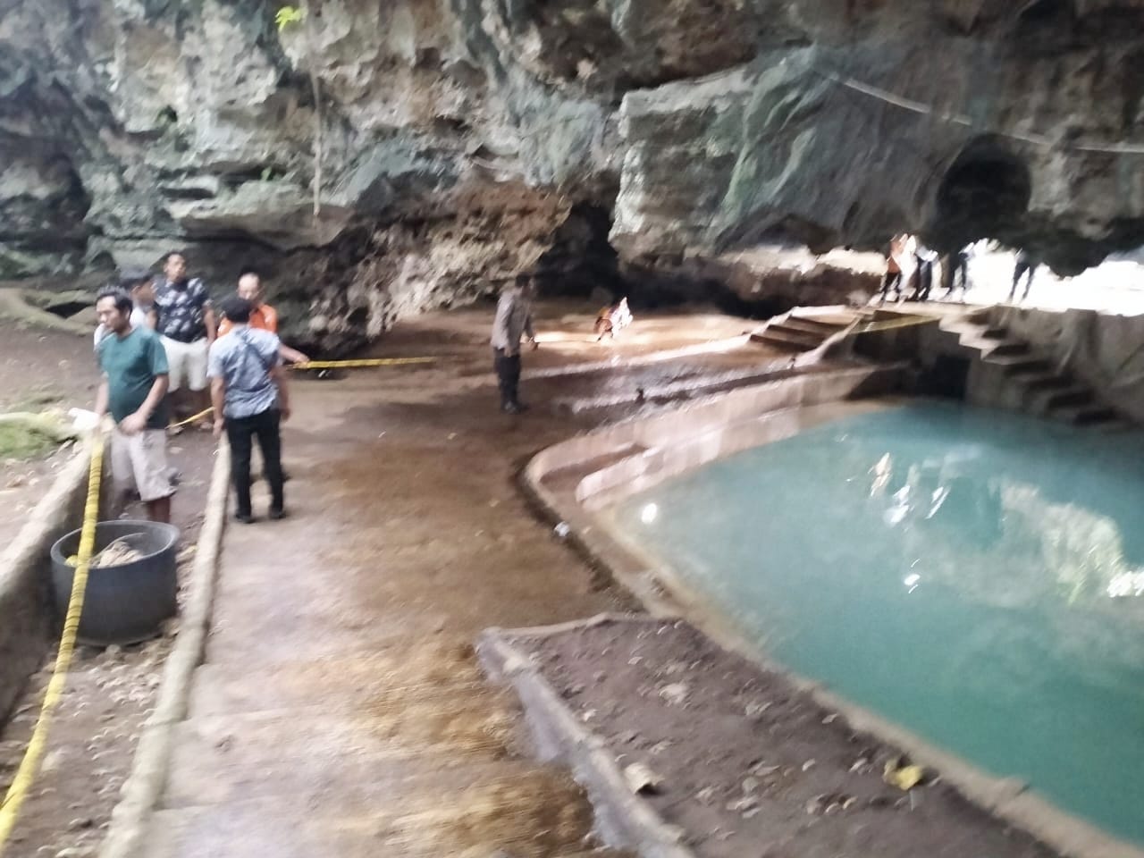 Mandi Di Pemandian Air Panas Goa Ergendang, Pelajar SD Meninggal Dunia