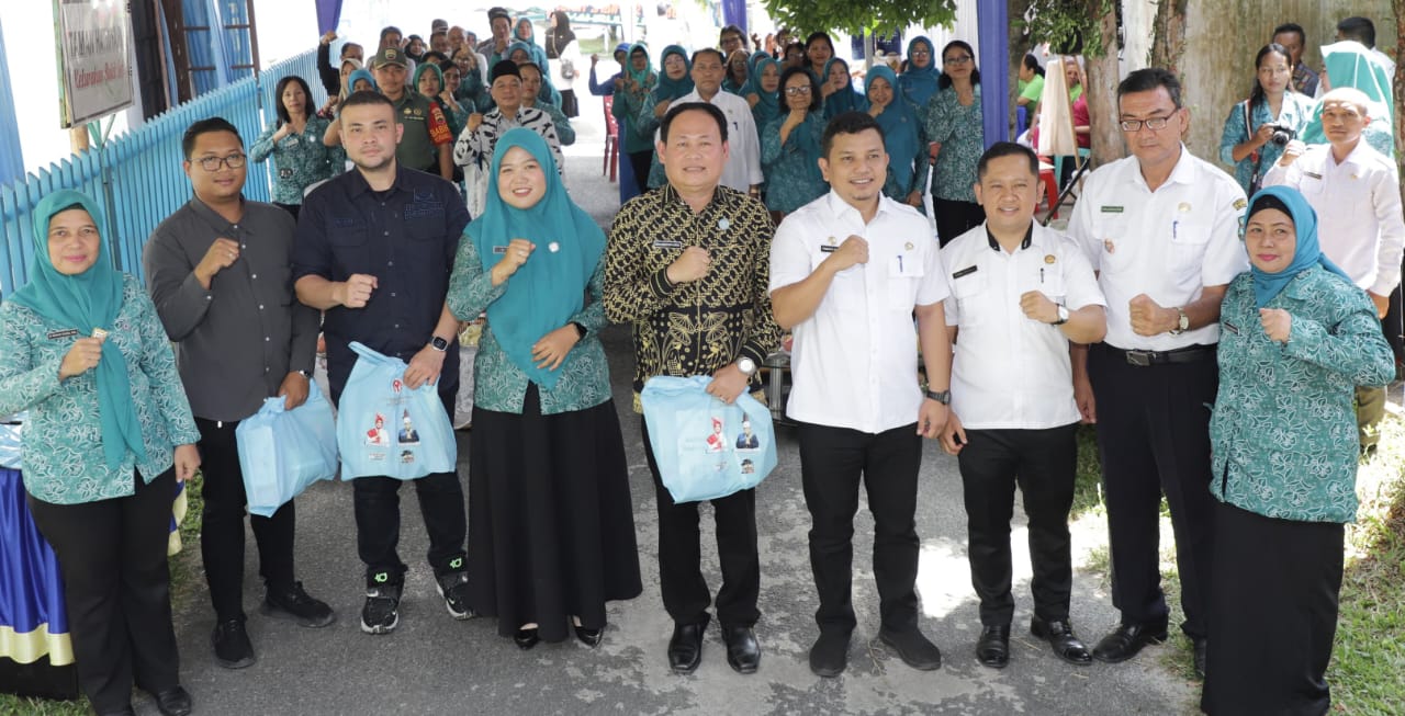Tim Penilai Provinsi Monitoring Tertib Administrasi TP PKK Bukit Sofa