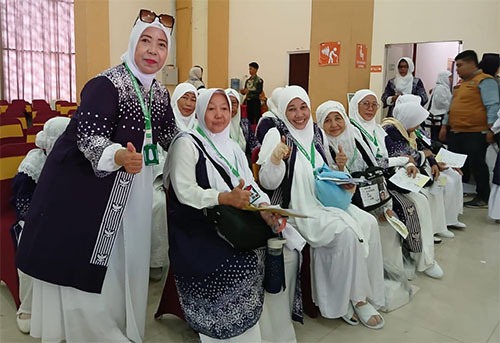 KBIHU Ikhwanul Ikhlas Berangkatkan 67 Jamaah Calon Haji Di Kloter 24