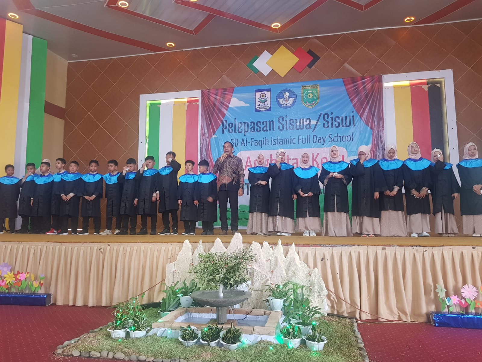 Pentas Seni Prosesi Pelepasan Siswa SD Al Faqih Khidmat