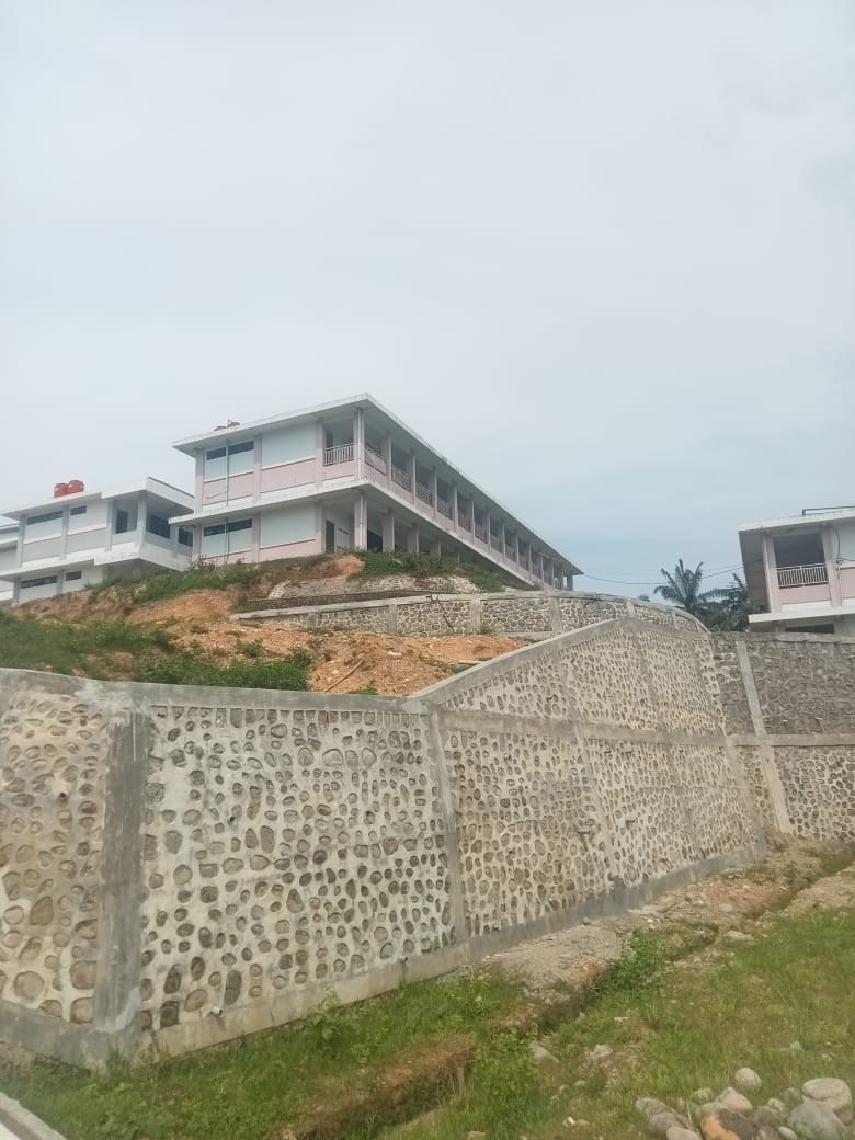 Proyek Lama Molor, Fasilitas SMAN Plus Di Besitang Jadi Sasaran Maling