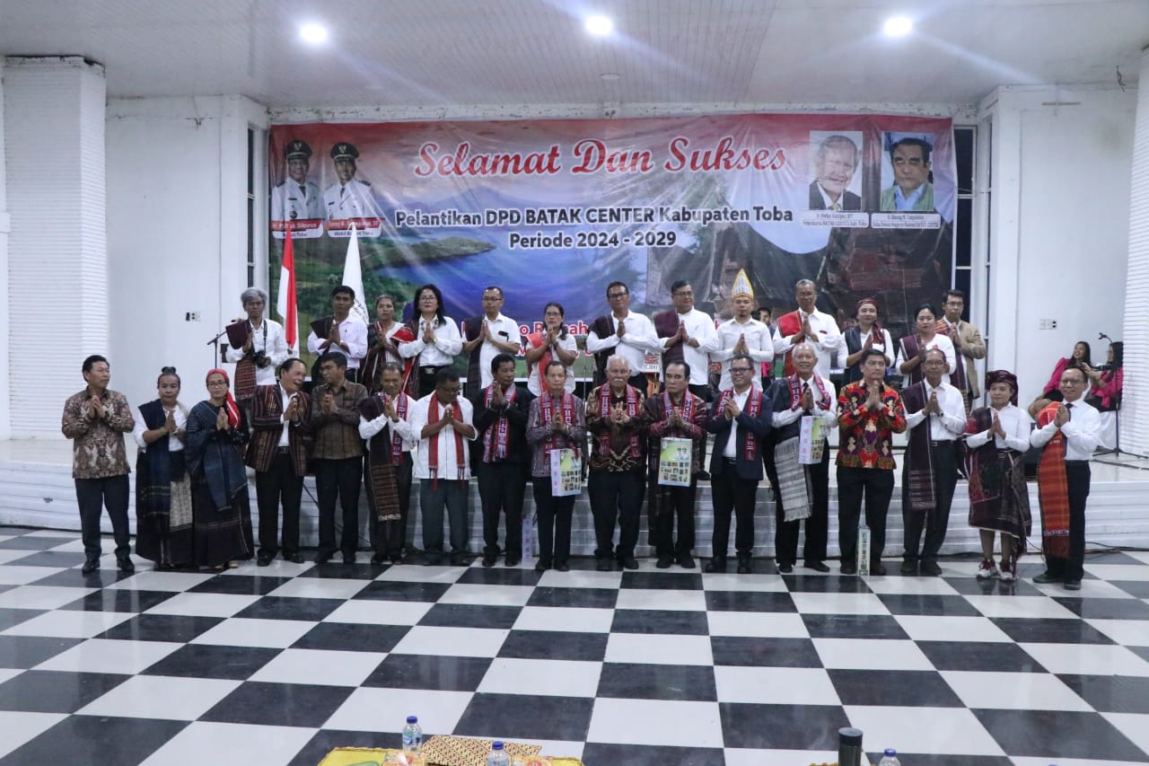 Pengurus DPD Batak Center Kabupaten Toba Dilantik