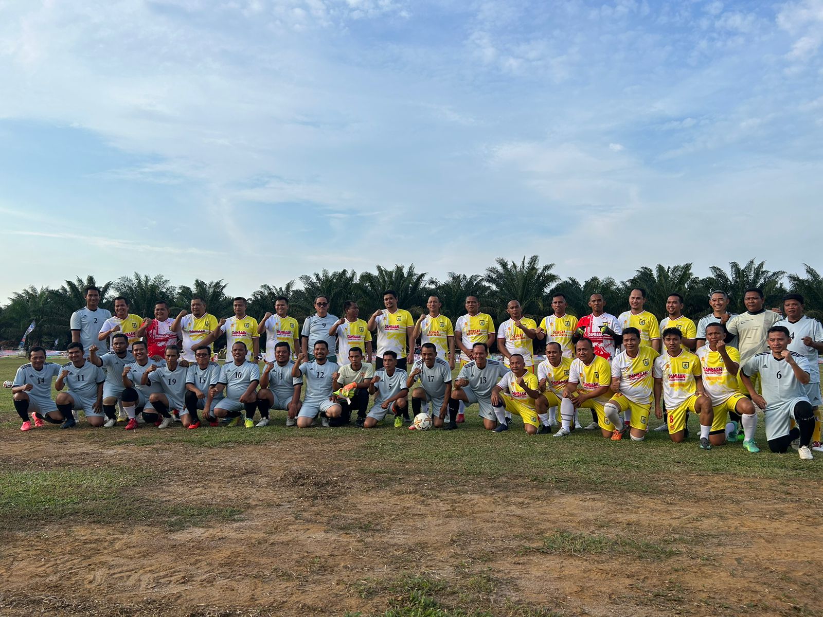 Turnamen Sepakbola Antar Kepala Desa Bergulir