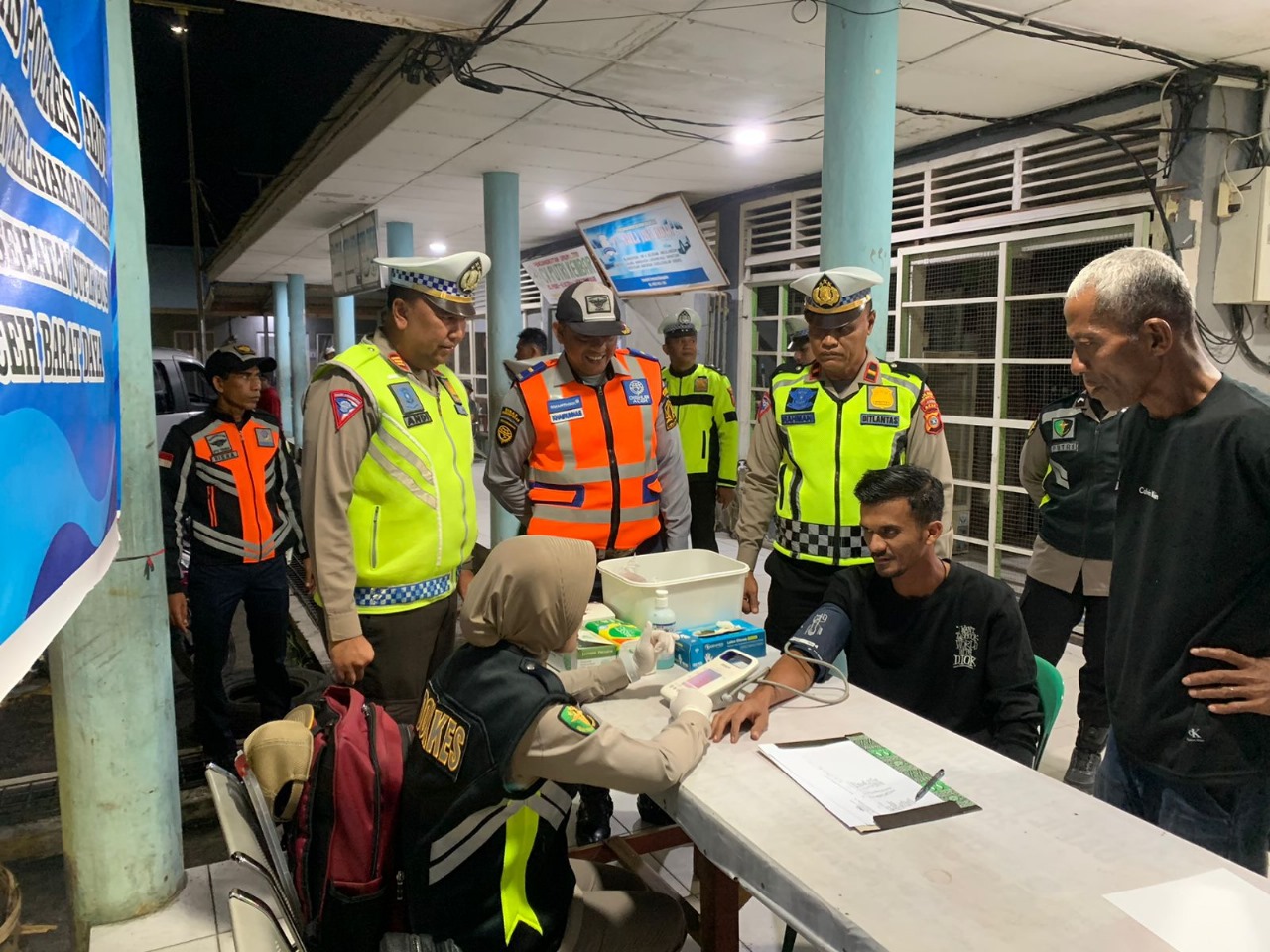 Satlantas Polres Abdya Cek Urine Sopir Travel