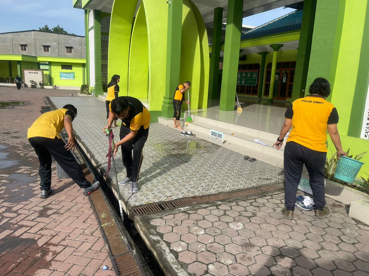 Polres Langkat Bakti Religi HUT Ke-78 Bhayangkara
