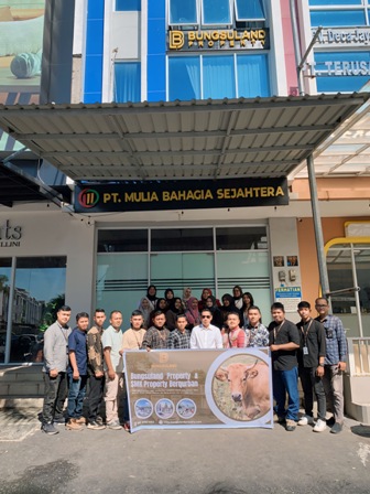 Bungsuland Property Berbagi Dengan Karyawan Dan Warga Sekitar