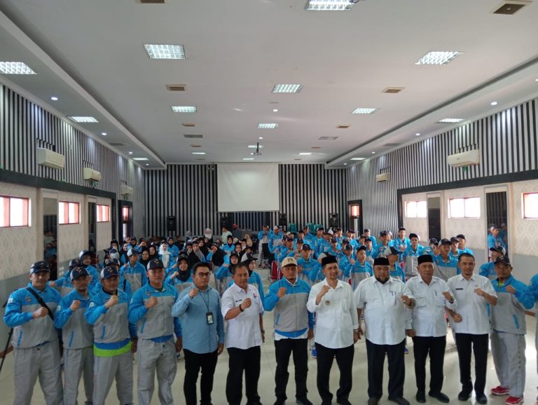 Pj Bupati Syakir Lepas Ratusan Peserta Popda Aceh Tenggara