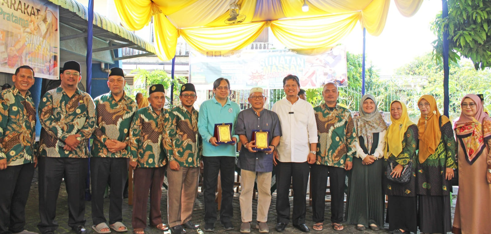 PCM Tanjungsari Gelar Khitan Massal, Donor Darah Dan Cek Kesehatan Gratis
